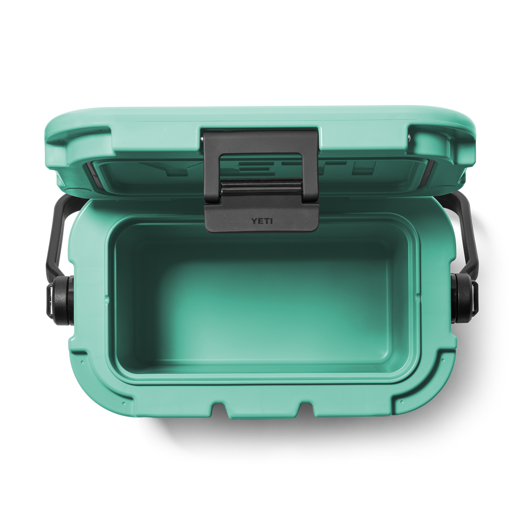 Roadie® 8 Cool Box