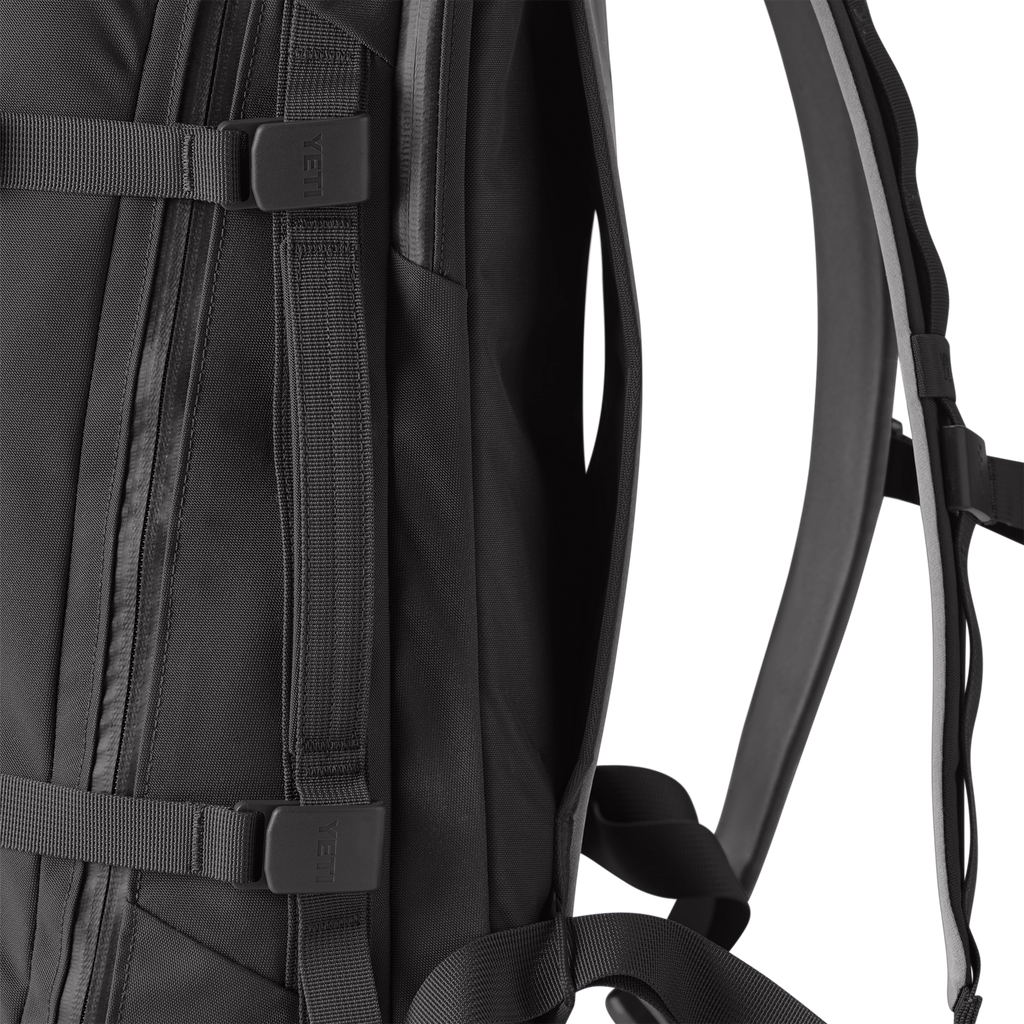Crossroads® 27L Backpack