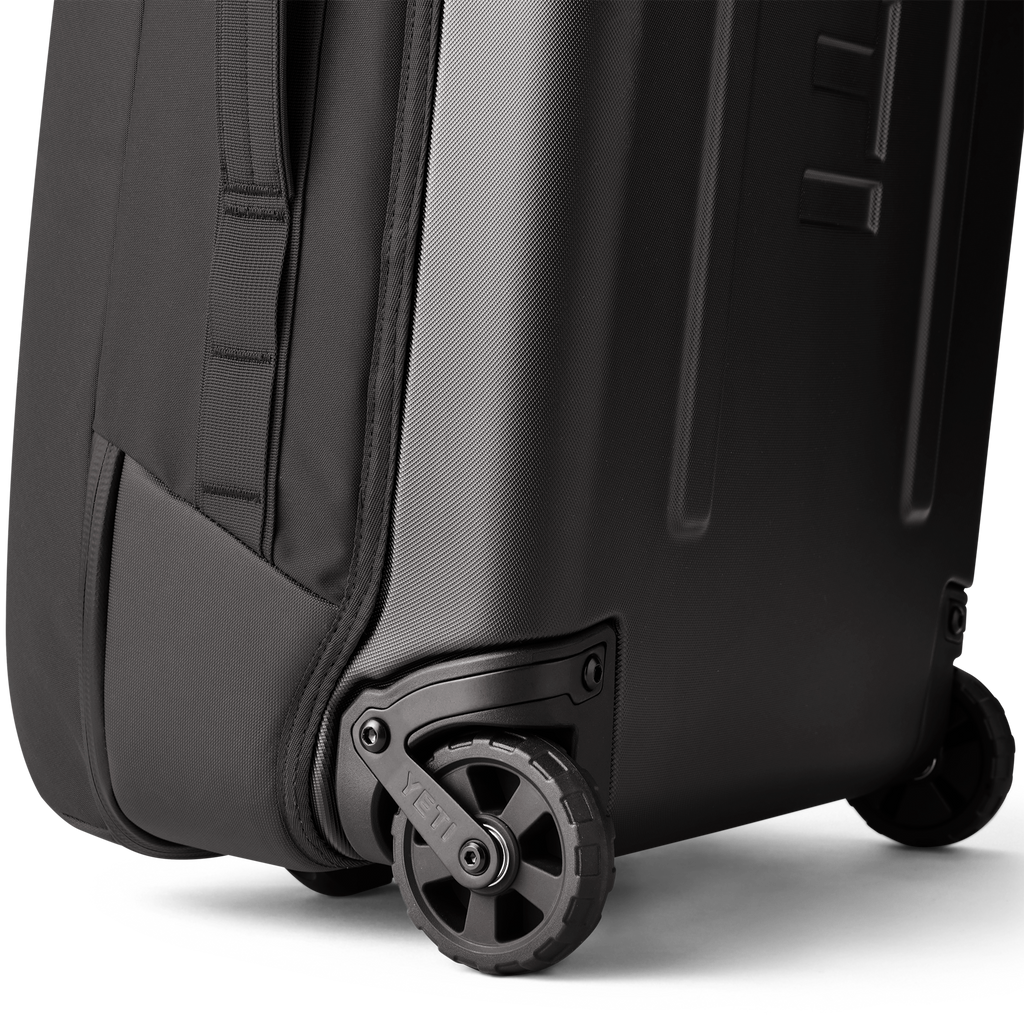 Crossroads® 73L / 29 Luggage