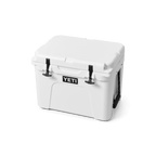 Tundra® 35 Cool Box