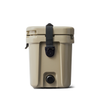 Roadie® 15 Cool Box