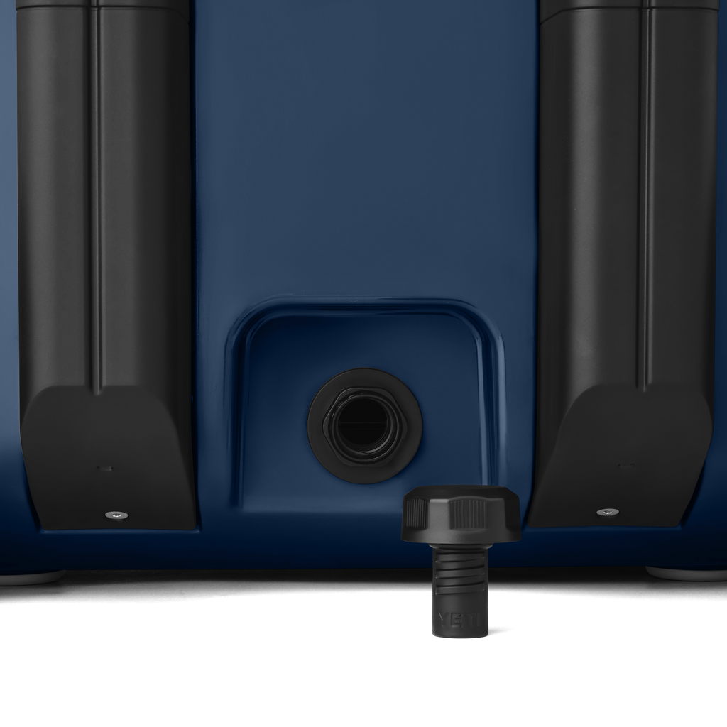 Roadie® 32 Wheeled Cool Box